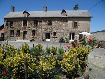Gîte pour 5 personnes, avec jardin à Villiers-Fossard