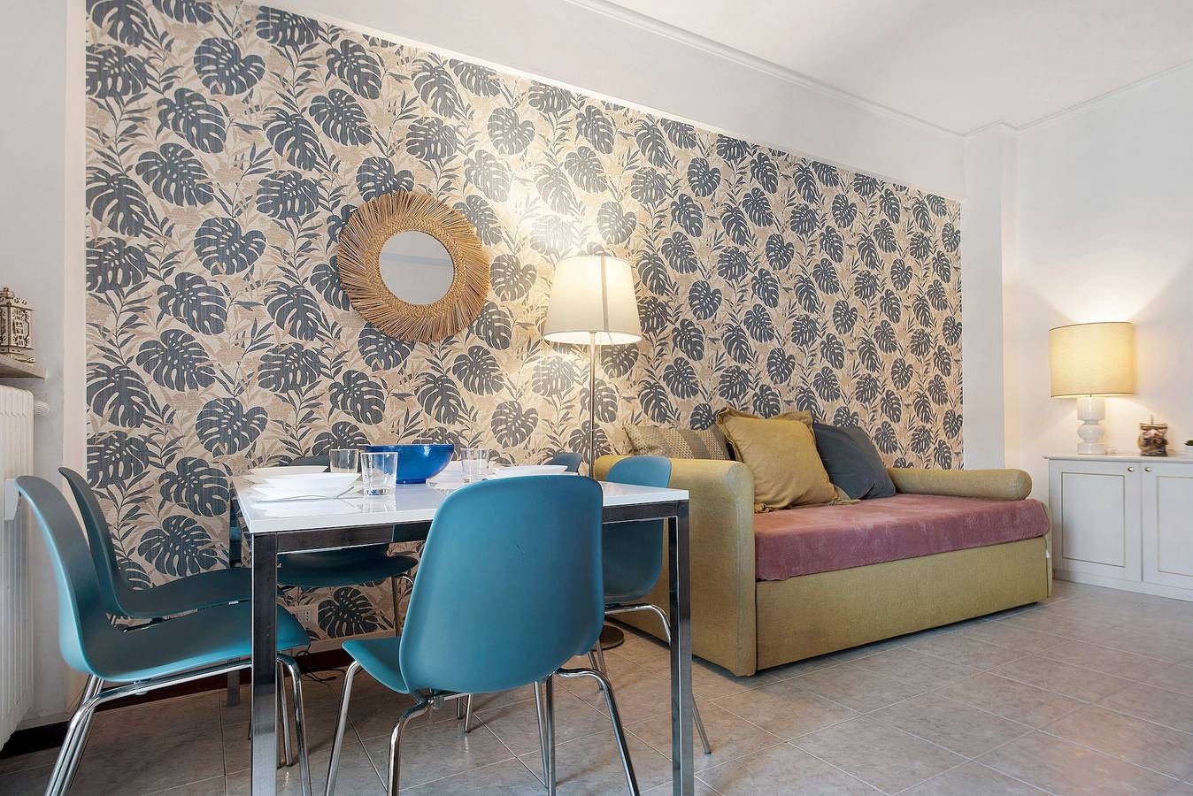 Entire apartment, Sweet 16 Apartment with Balcony, Wi-Fi, and Air Conditioning in Rapallo (City), Rapallo