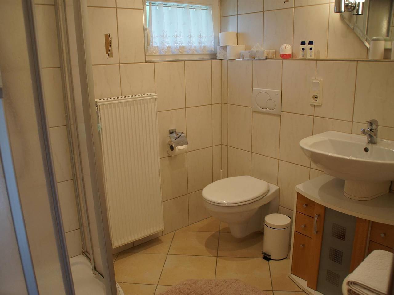 Ganze Ferienwohnung, Ferienwohnungen Brigitte Schneider - Fewo Nr. 1 in Heyweiler, Beltheim