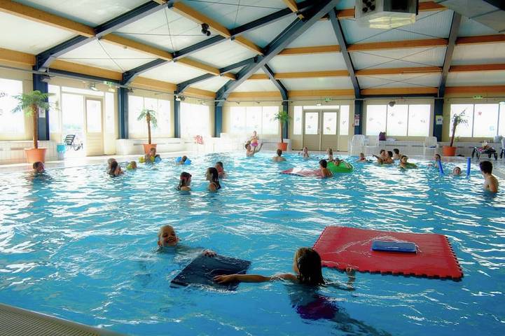 Ferienhaus für 10 Personen, mit Pool und Sauna sowie Garten und Terrasse - 1