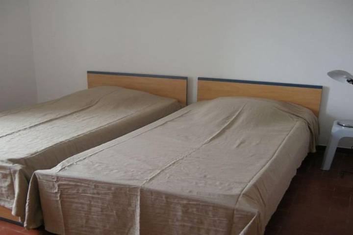 Gîte pour 8 personnes, avec jardin ainsi que vue et terrasse, animaux acceptés à Aléria - 4