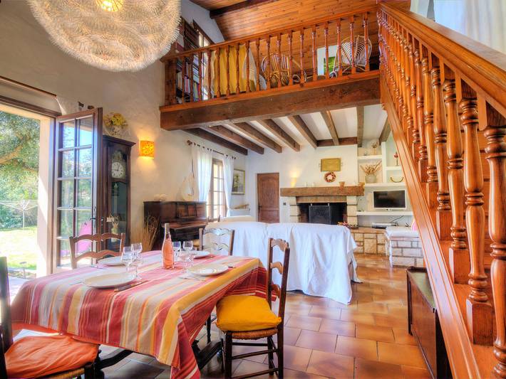 Location de vacances pour 9 personnes, avec jardin et terrasse à Ondres - 2