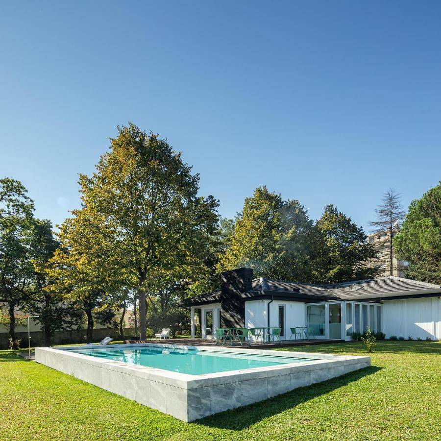 70's wood house in Cidade da Maia, Distrito do Porto