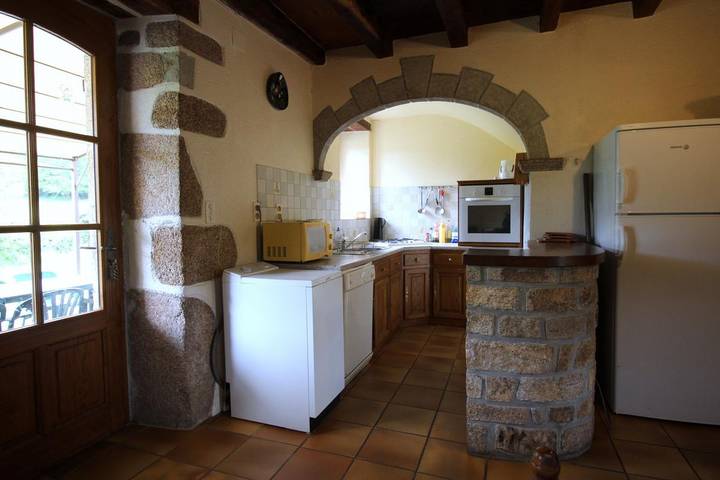 Gîte pour 15 personnes, avec jardin dans Haute-Vienne - 3