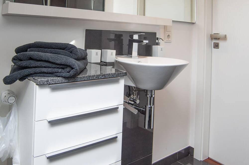 Ganze Wohnung, Loftapartment im historischen Fabrikambiente in Geisenheim, Rheingau-Taunus-Kreis