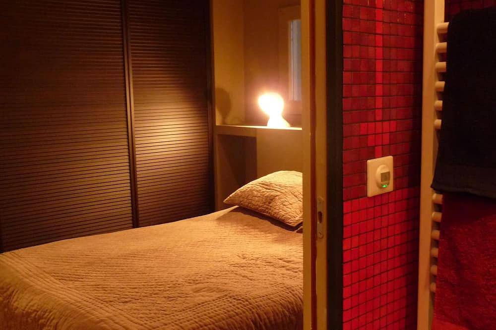 Entire apartment, Charming vacation rental and bed and breakfast in Fecamp, Etretat, Normandy in Fécamp, Le Havre region