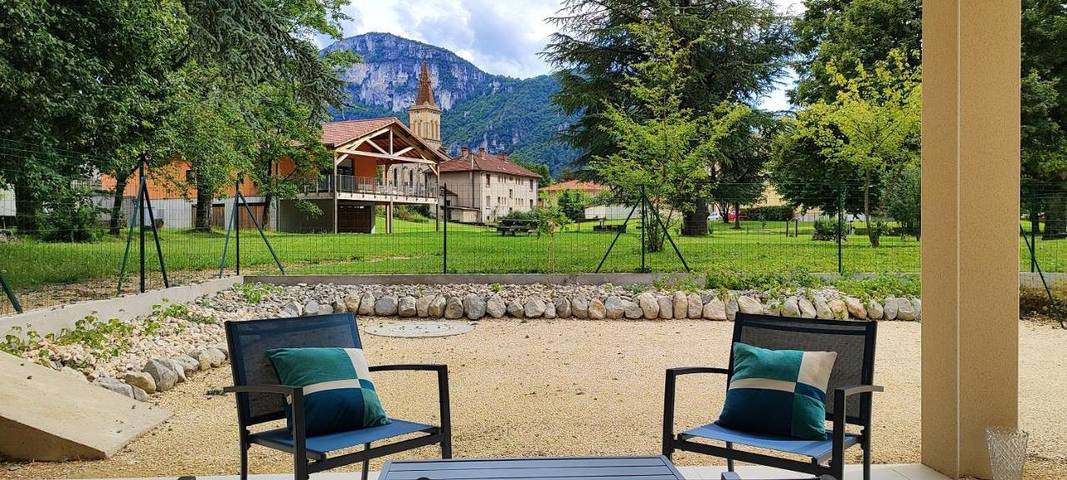 Location de vacances pour 6 personnes, avec vue et terrasse à Saint-Laurent-en-Royans - 3