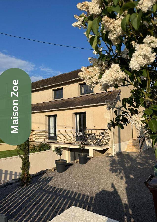 Maison Zoé, Country House, 6 pers, Bbq in Tosny, Région de Les Andelys