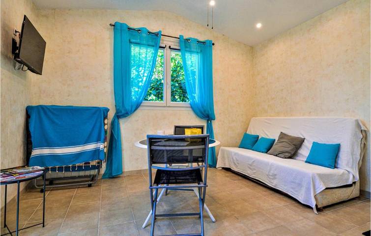 Gîte pour 2 personnes, avec piscine à Pouzilhac - 3