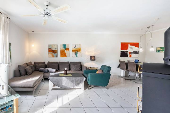 Apartamento inteiro, Apartamento 'Mein Fehmarn' com Terraço Privado, Jardim Partilhado e Wi-Fi in Fehmarn Oeste, Fehmarn