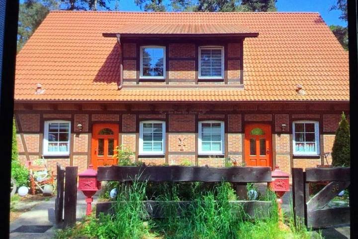 Ferienhaus für 6 Personen, mit Terrasse und Garten in Schönwalde-Glien - 2