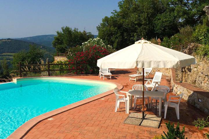 Villa Este con piscina in campagna in Civitella Paganico, Provincia di Grosseto
