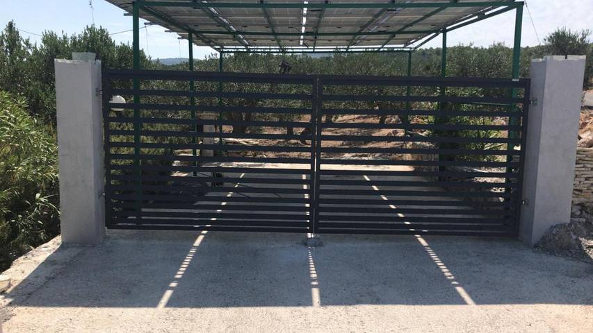 Ferienhaus für 4 Personen, mit Pool und Ausblick sowie Garten in Split-Dalmatien - 2