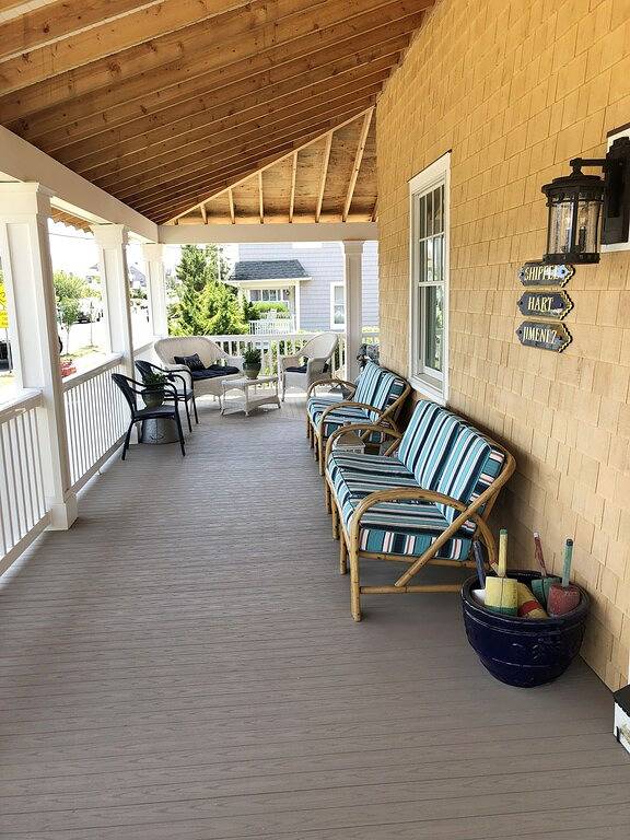 Newly renovated family beach house, walking distance to everything! in Bay Head, Ocean County