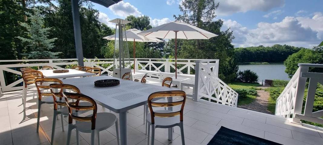 Ferienhaus für 31 Personen, mit Seeblick und Ausblick sowie Garten, mit Haustier - 1