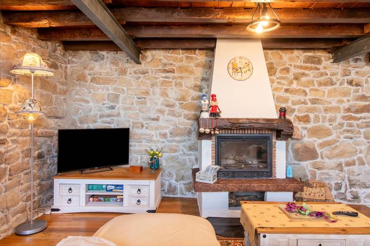 Apartamento entero, Casa Rural La Majá en Reocín de los Molinos in Valdeprado del Río, Montañas de Burgos