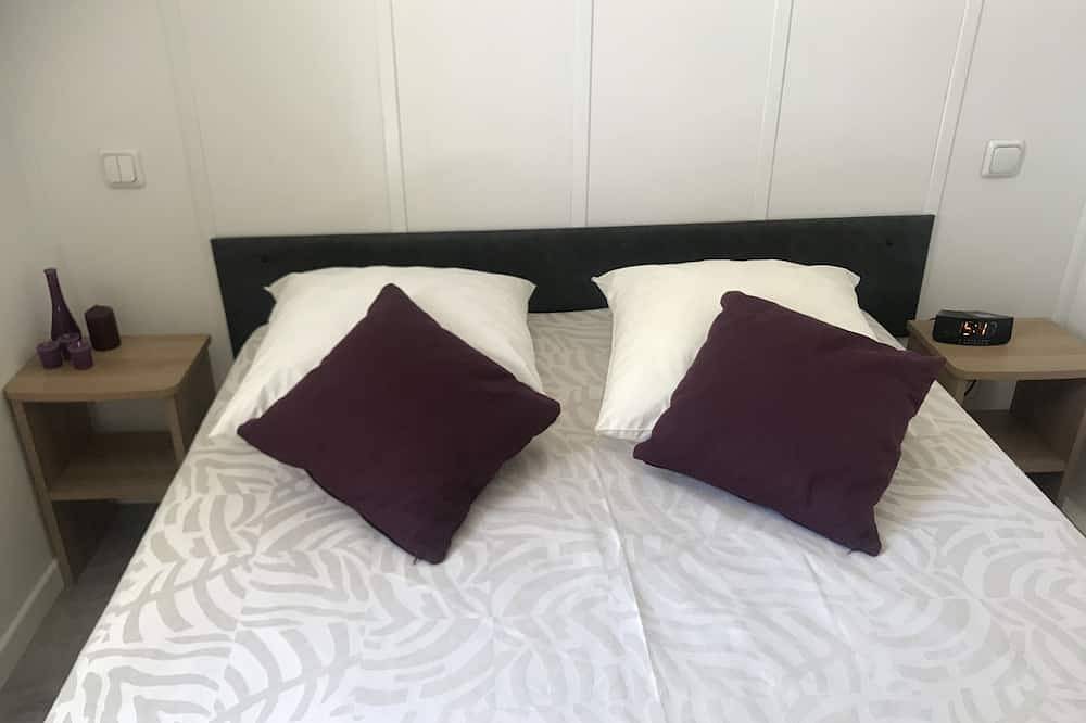 Séjour détente en bord de lac avec baignades et activités diverses - Wifi free - in Caurel, Région de Guingamp