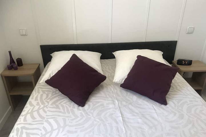 Gîte pour 4 personnes, avec jardin et terrasse à Caurel - 2