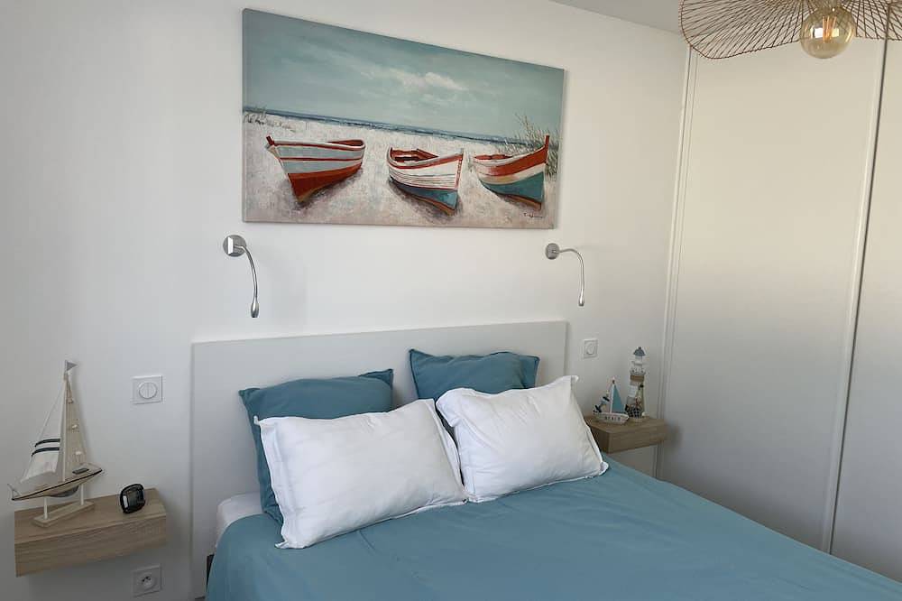 Neues Haus im Erdgeschoss 150 m vom Strand entfernt in Le Dossen, Santec