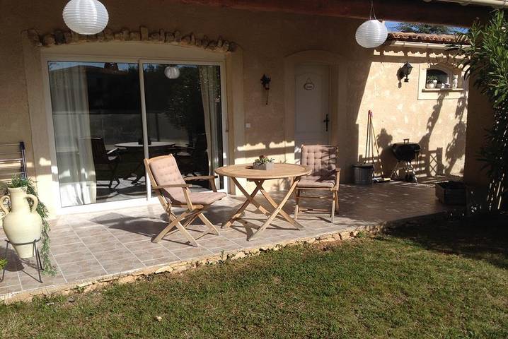 Gîte pour 2 personnes, avec piscine à Carpentras - 3