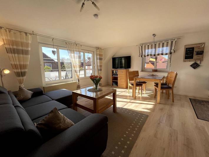 Ferienwohnung für 4 Personen, mit Balkon, kinderfreundlich in Hooksiel - 2