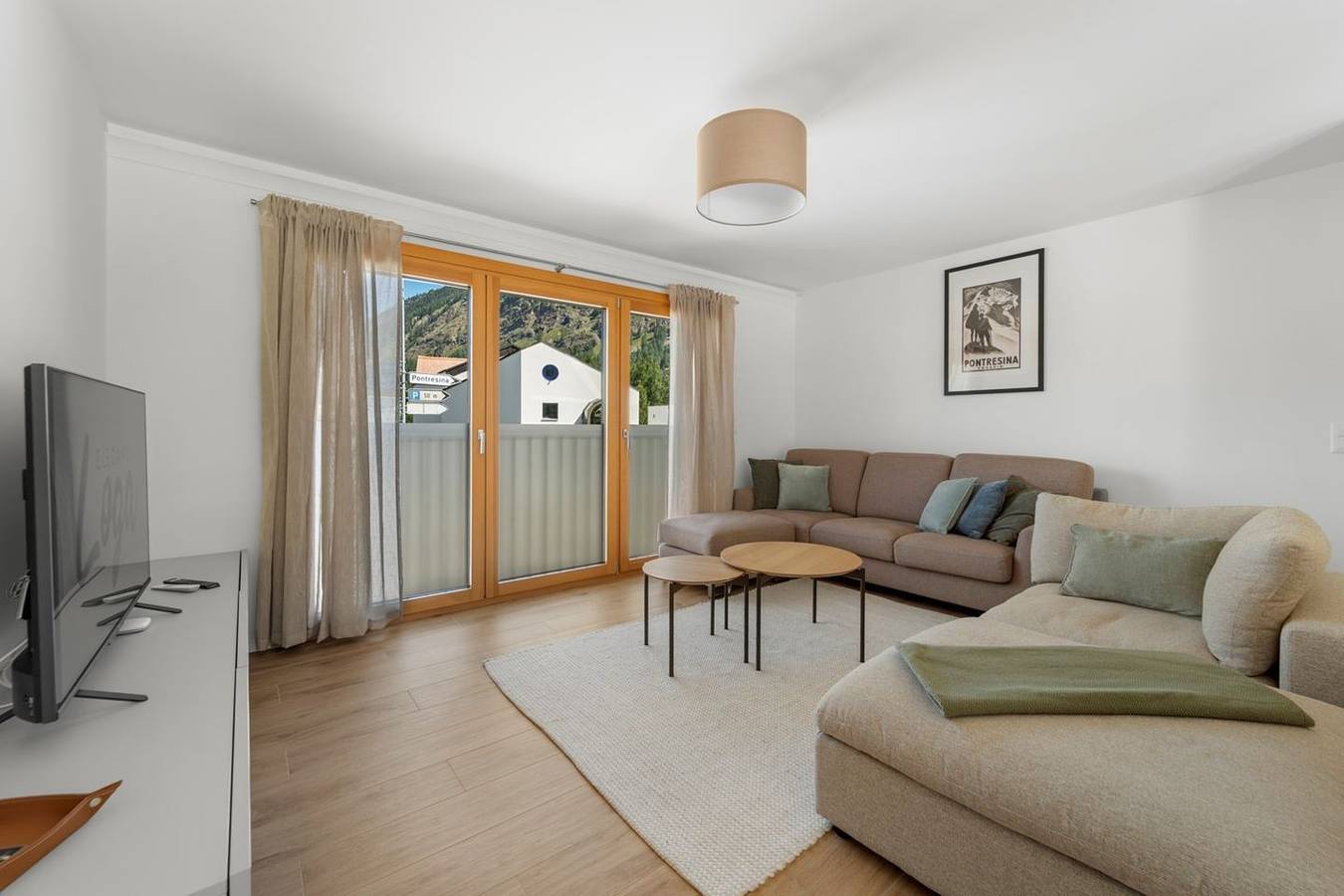 Ganze Wohnung, Ferienwohnung für 4 Personen mit Terrasse in Pontresina, Bernina-Alpen