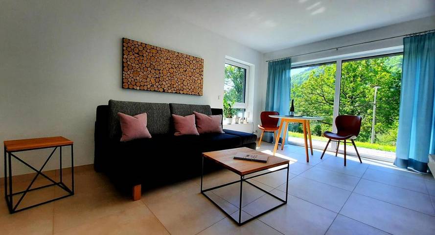 Ferienwohnung für 2 Personen, mit Terrasse und Garten sowie Ausblick in Leinsweiler - 3