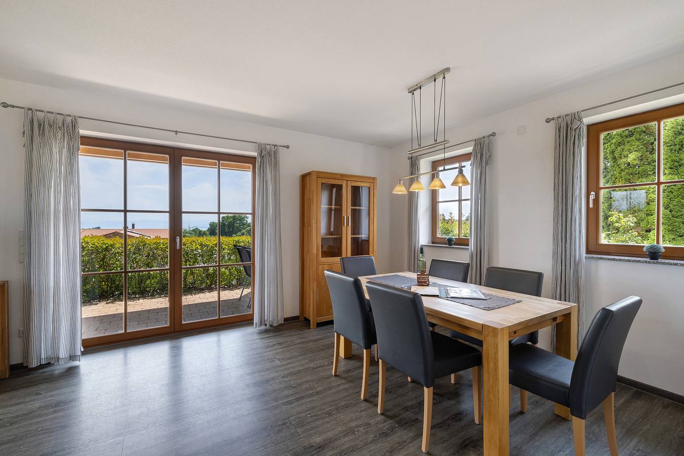Ferienhaus 'Säntisblick' mit Seeblick, Wi-Fi und Klimaanlage in Meersburg, Bodenseekreis