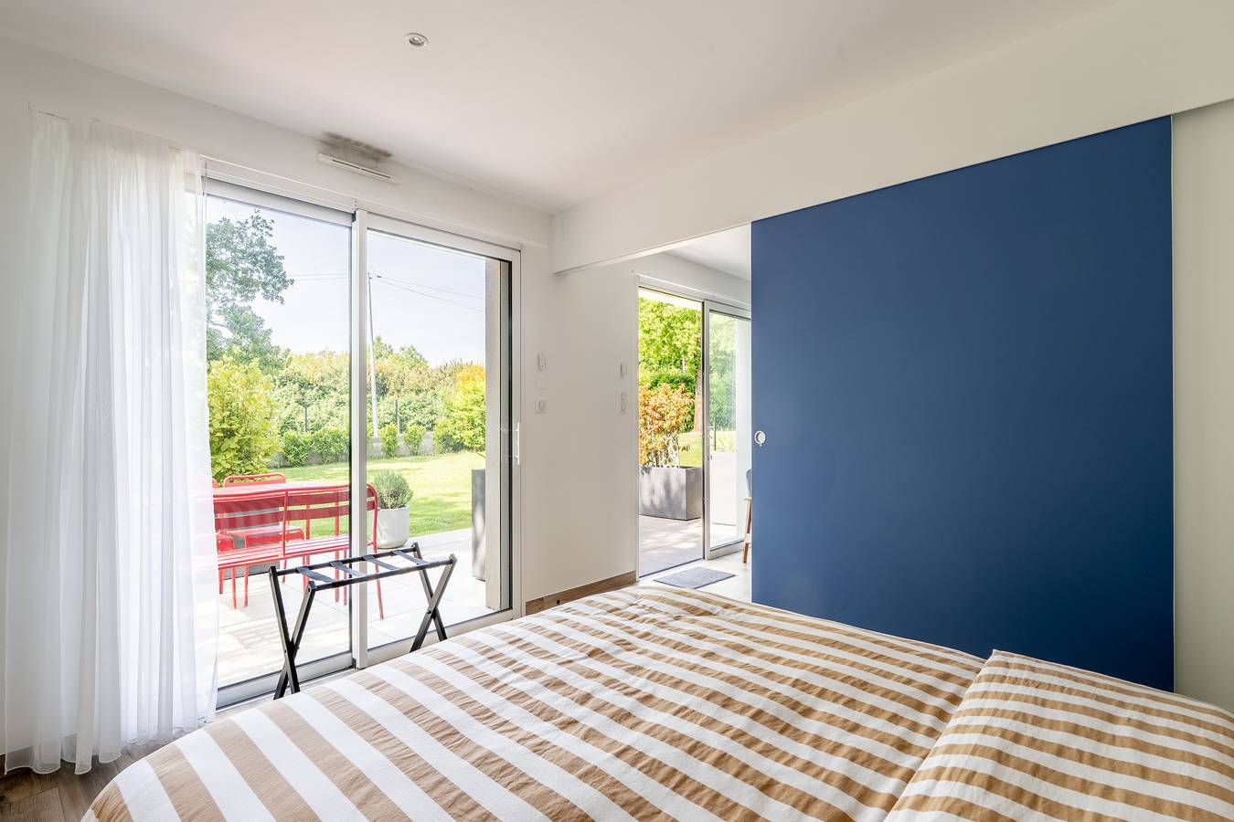 Alojamiento y desayuno 'Kerwall - Chambres Familiales' con piscina compartida in Malville, Valle del Loira