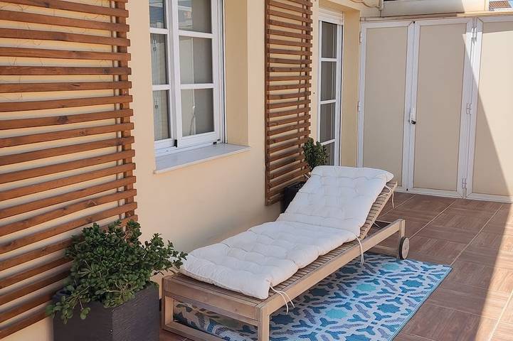 Holiday apartment for 6 people, with balcony and pool - 1