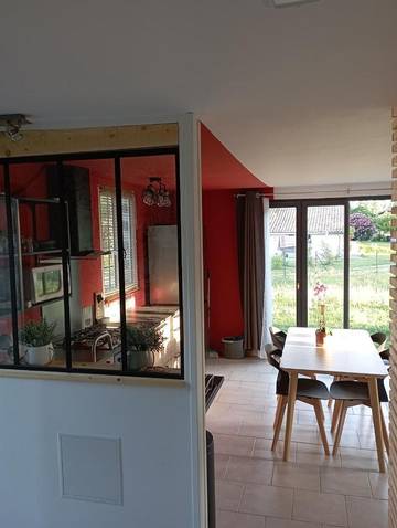 Gîte pour 5 personnes, avec terrasse et jardin, adapté aux familles à Castelculier