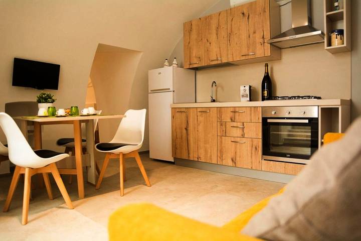 Gîte pour 4 personnes, avec terrasse à Andria - 3