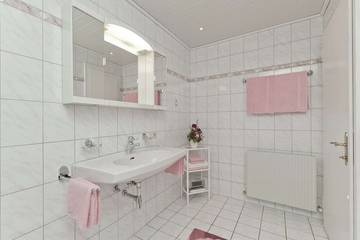 Hütte für 4 Personen in Sankt Gallenkirch (Stadt), Montafon, Bild 4