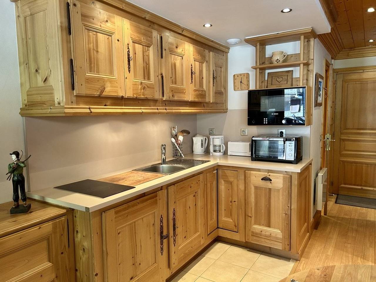 Entire apartment, Studio Cabin 4 Pers Méribel Near Lifts, Parking in Méribel, Les Allues