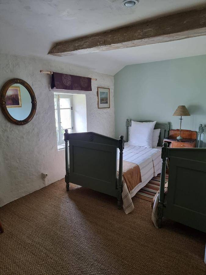 Location de vacances pour 2 personnes, avec vue et jardin à Saint-Thomas-de-Conac - 2