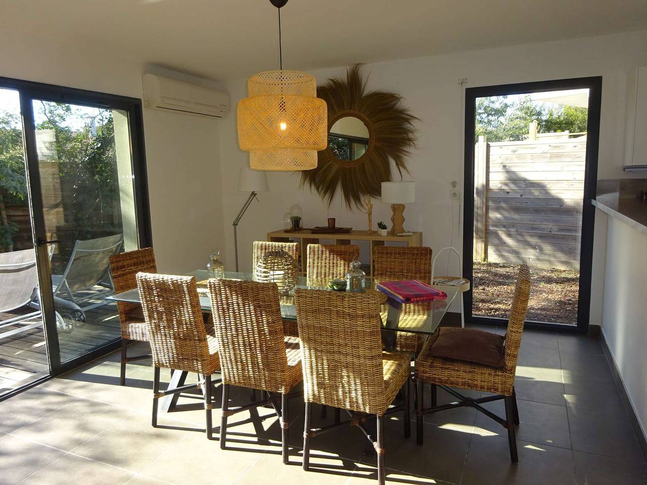 Charmante villa moderne, 6 pers, proche plage et commerces, environnement calme, jardin et terrasse in Biscarrosse Plage, Biscarrosse