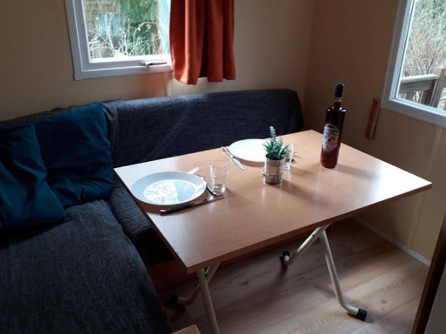 Camping la Marmotte - Mobilhome 2 personnes - Mobil-home - 17.75 m² - 1 chambre in La Bourboule, Parc naturel régional des Volcans d'Auvergne