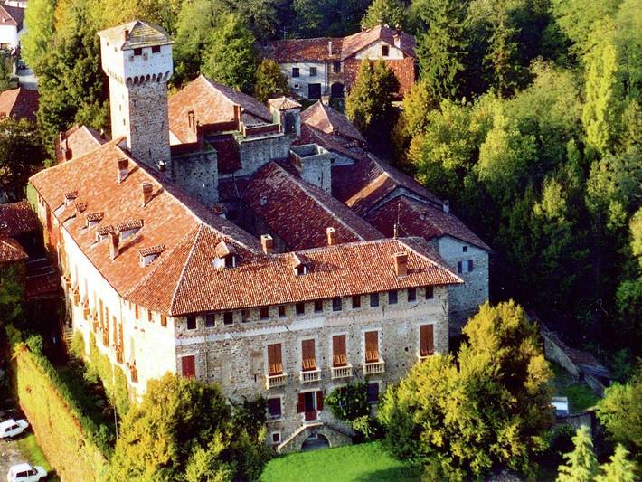 Château pour 4 personnes, avec jardin et vue, adapté aux familles - 1