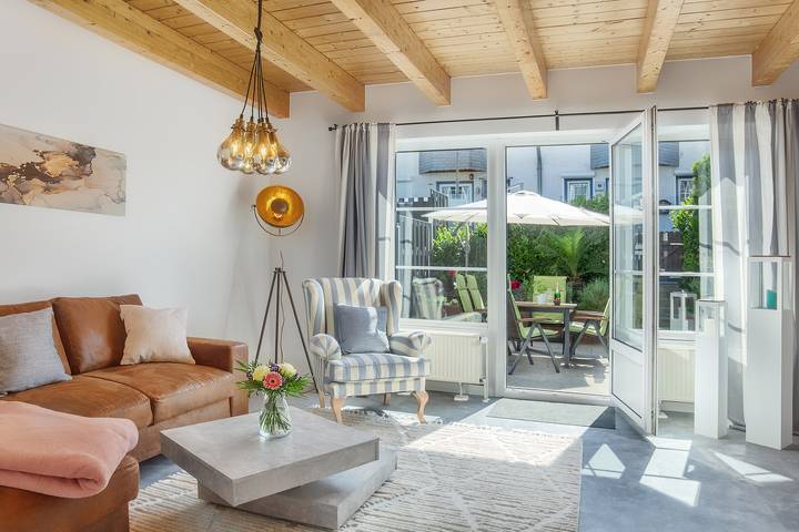 Ferienhaus für 6 Personen, mit Terrasse und Garten - 1