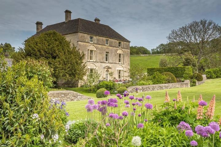 Alojamiento y desayuno para 2 personas, con vistas y jardín en Montes Cotswold