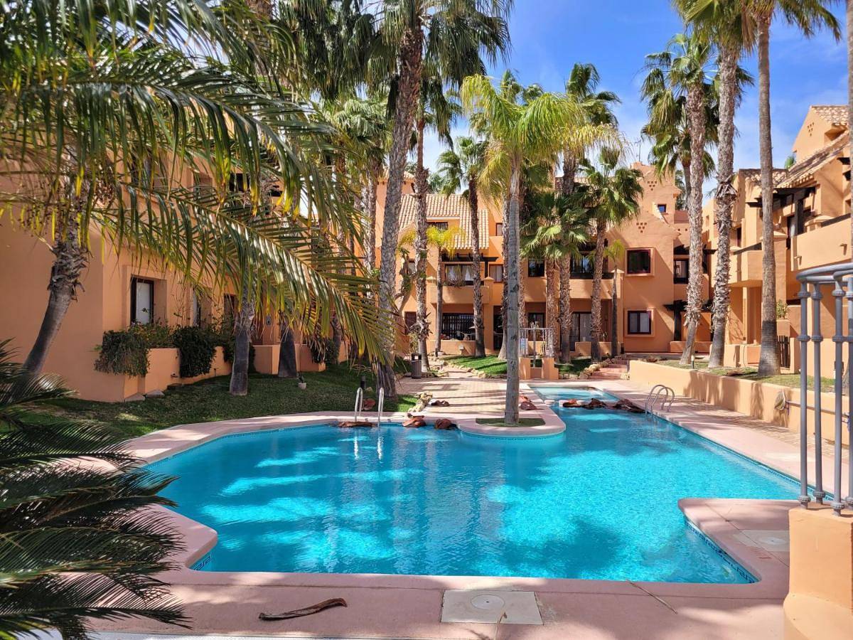 Ganze Wohnung, Los Alcázares Beachfront maisonette in Los Narejos, Los Alcázares