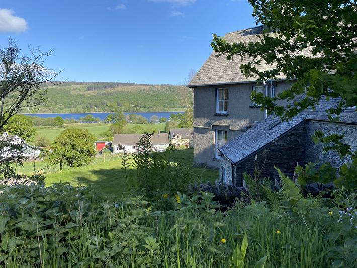 Holiday rental for 16 people, with garden and lake view as well as view in Coniston Water