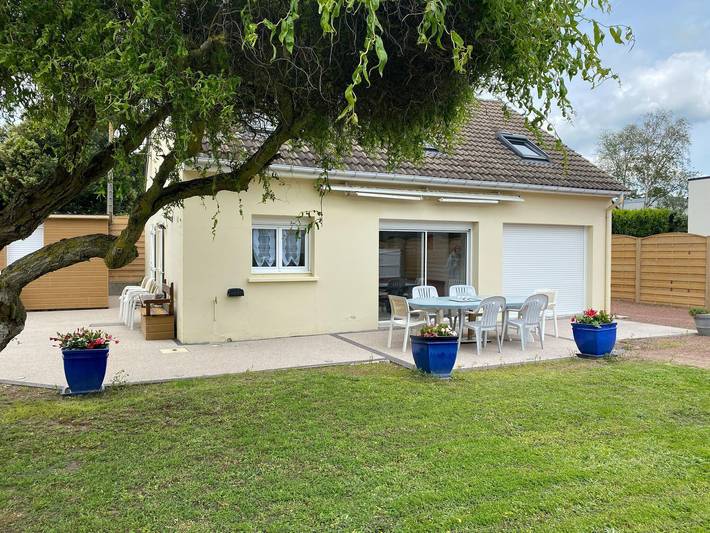 Location de vacances pour 8 personnes, avec Terrasse et Jardin dans Kairon Plage