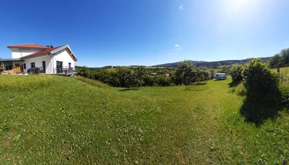Gîte pour 12 personnes, avec jardin et balcon dans le Doubs