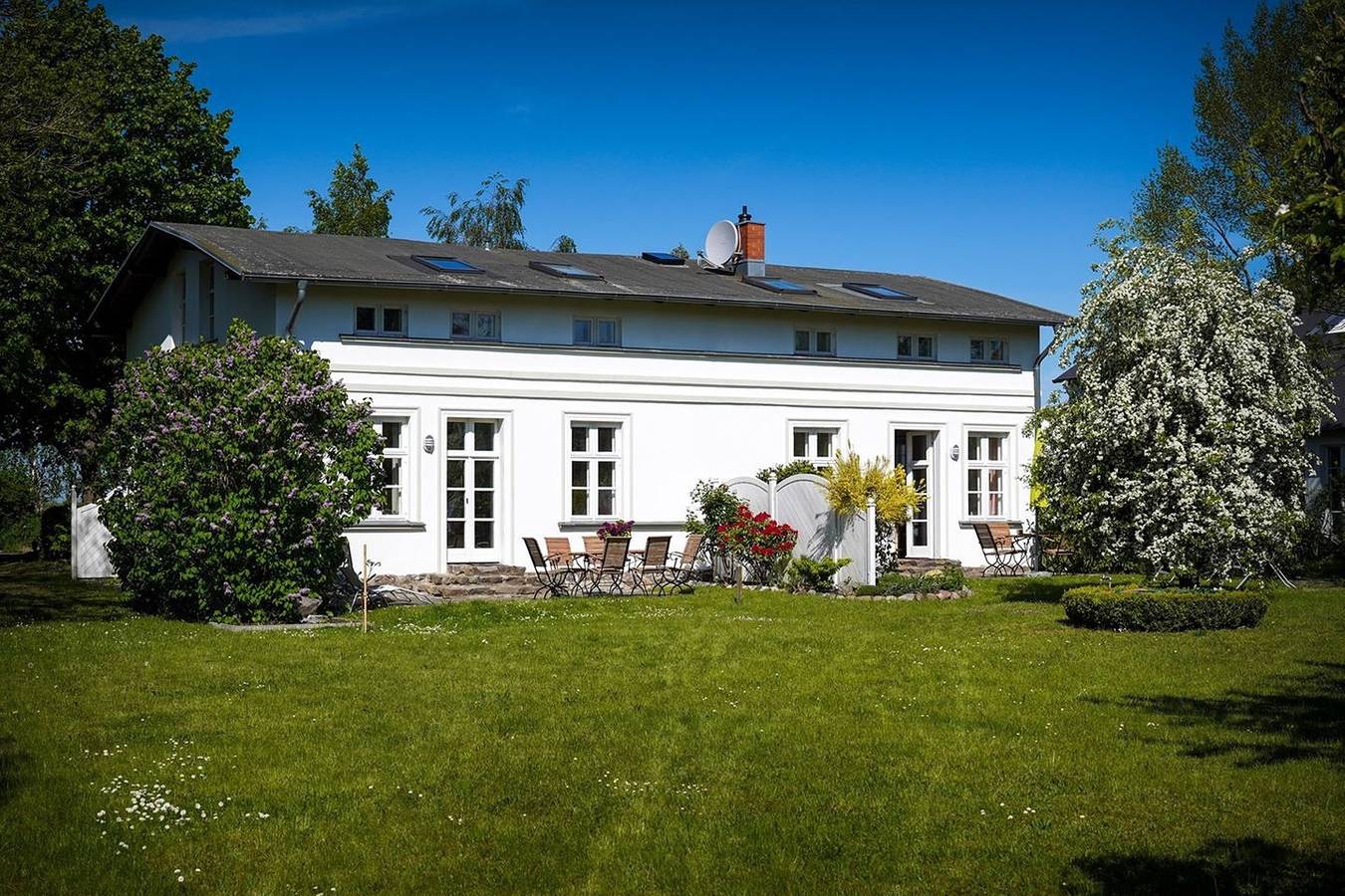 Apartamento entero, Jasmundhus auf Rügen - Ferienwohnung Backbord in Neddesitz, Sagard