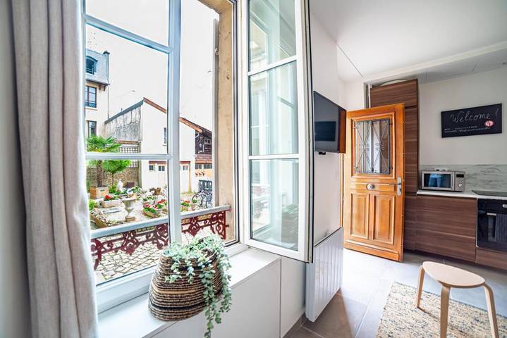 Ferienwohnung für 2 Personen, mit Garten in Versailles - 4