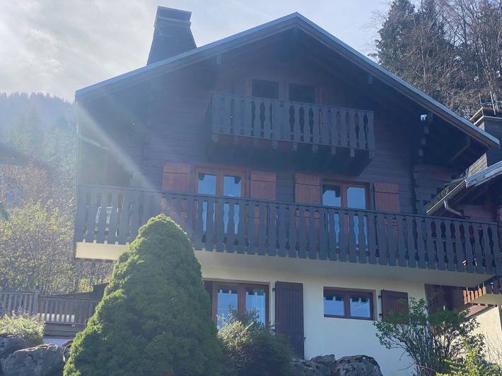 Chalet pour 8 personnes, avec vue sur le lac et terrasse