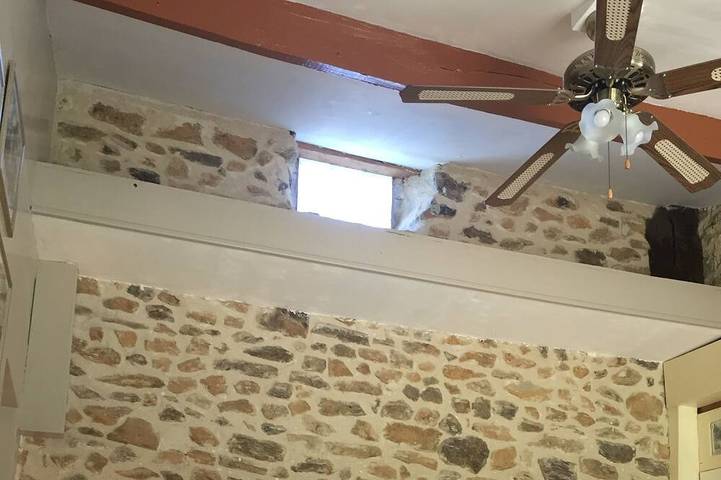 Location de vacances pour 2 personnes, avec jardin à La Porcherie - 3