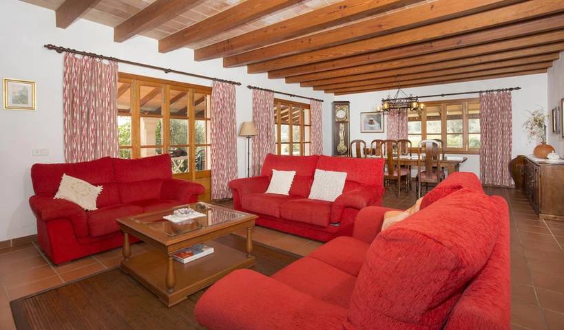 Villa 'Hostalet' with Mountain View, Wi-Fi and Air Conditioning in Pollença, North Majorca