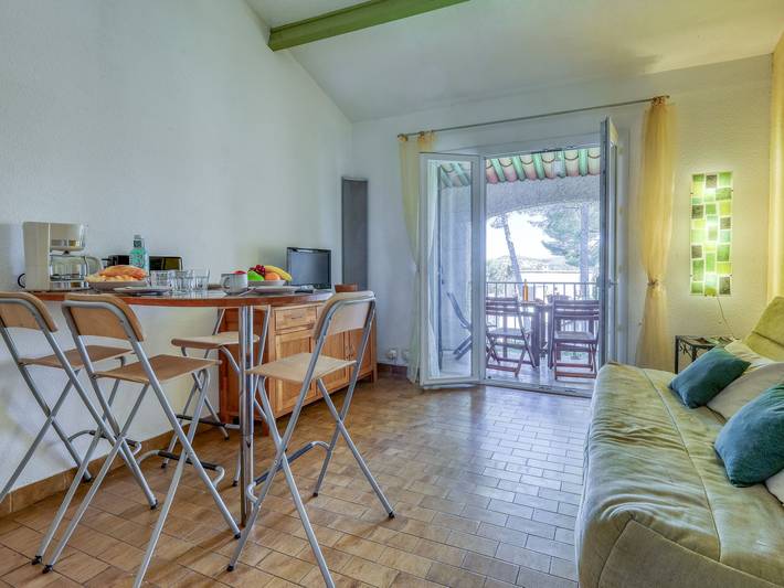 Gîte pour 4 personnes, avec terrasse à Saint-Cyr-sur-Mer - 3